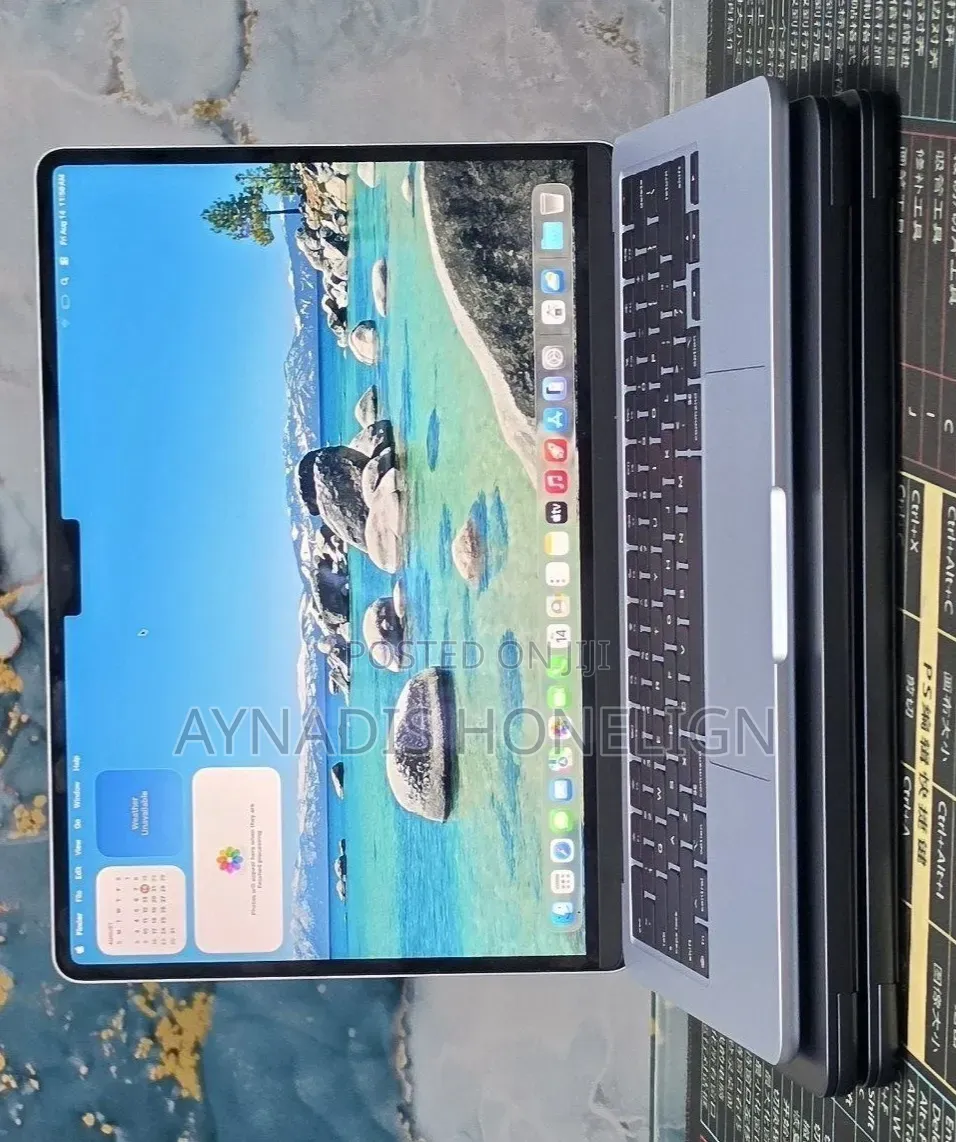 New Laptop Apple MacBook Air 2025 M4 16GB Apple M4 SSD 256GB