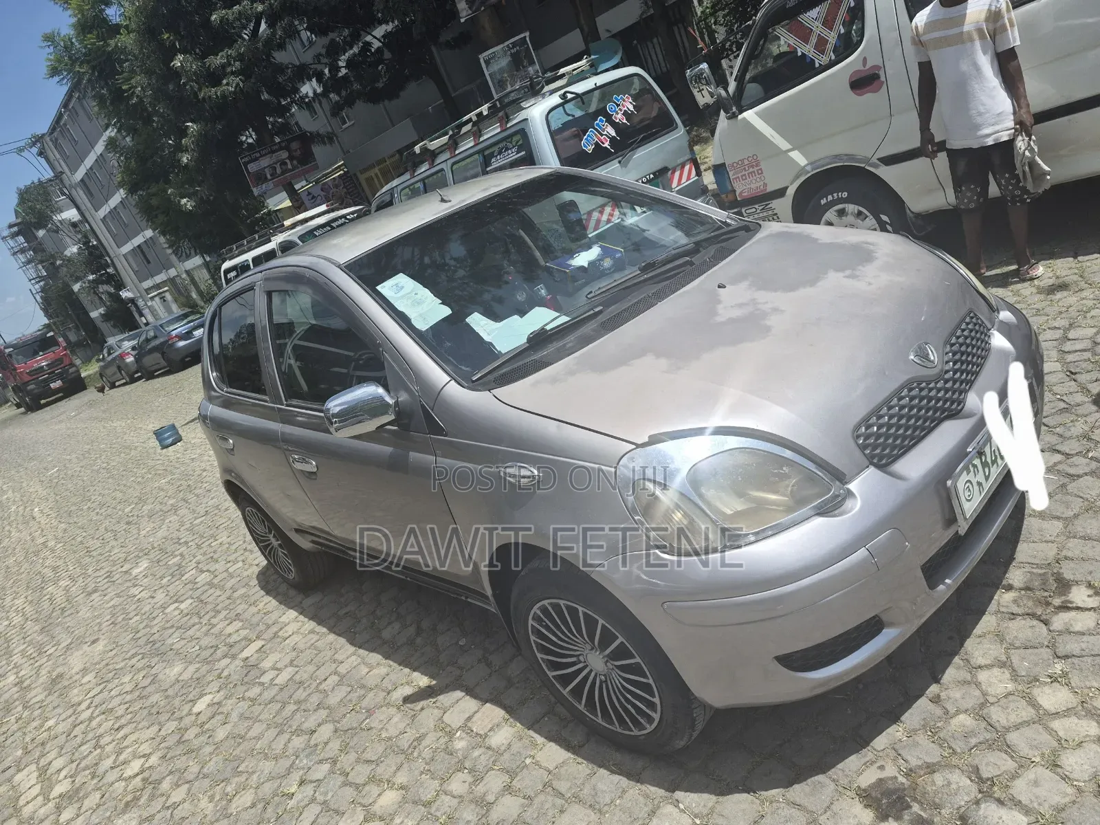 Toyota Vitz 2003 Gray