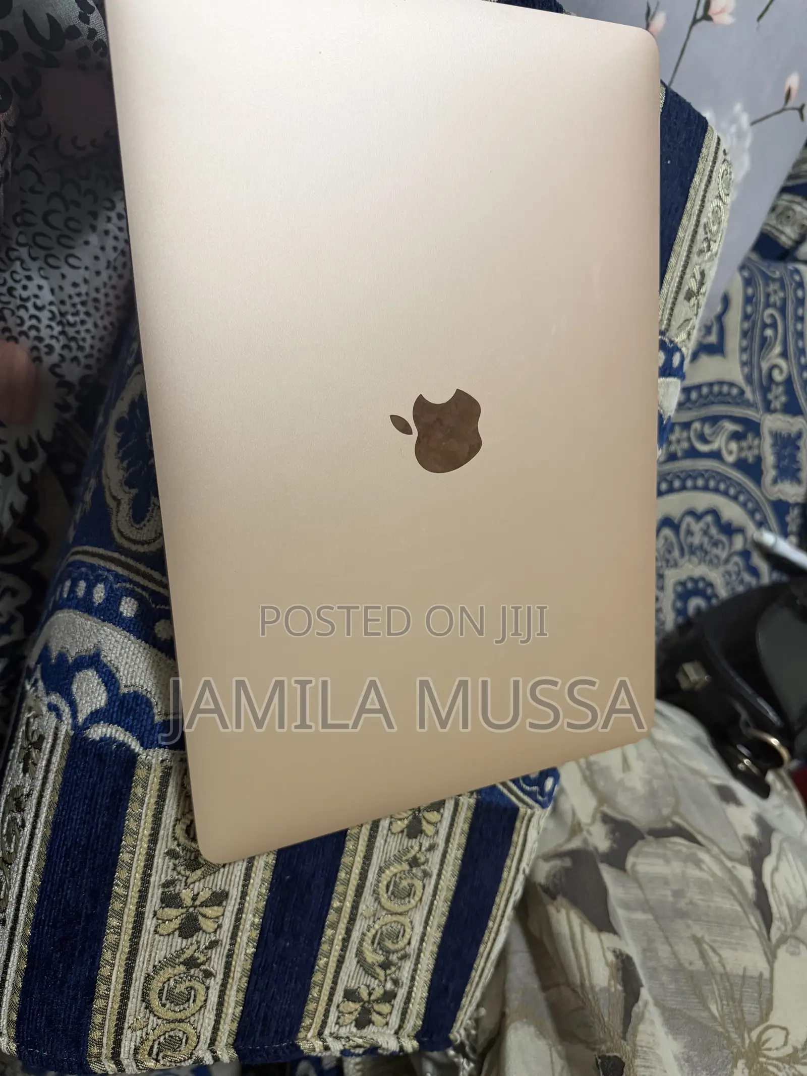 New Apple MacBook Air 2022 M2 8GB Intel Core 5 SSHD (Hybrid) 512GB