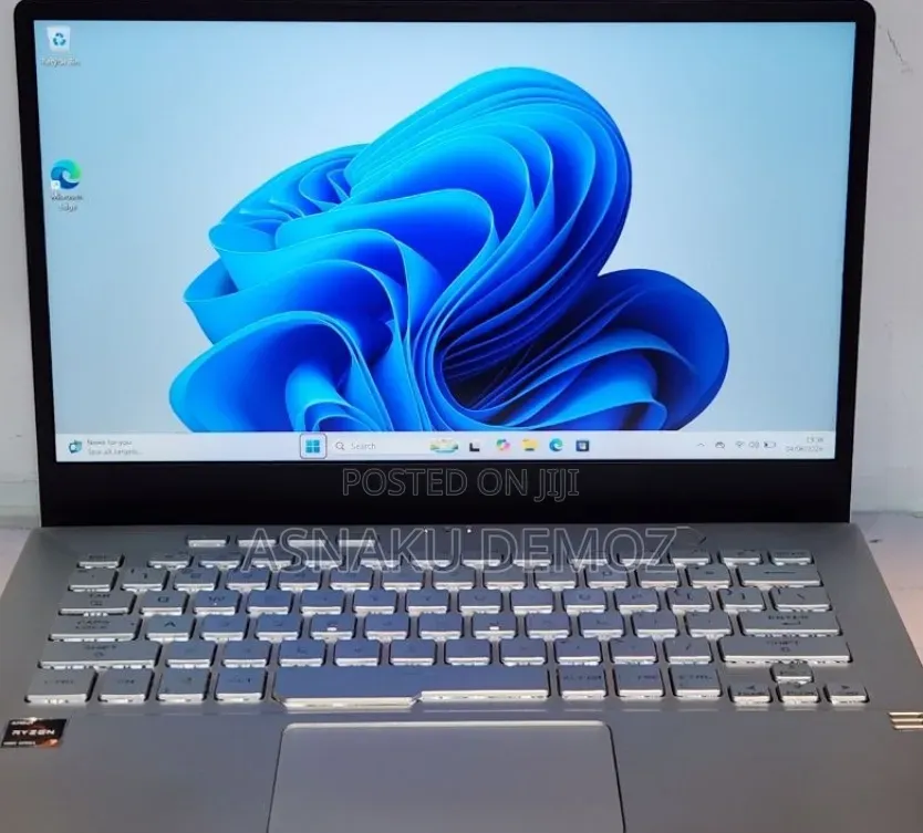New Laptop Asus ROG Zephyrus G14 16GB AMD Ryzen 7 SSD 512GB