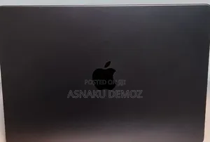 New Laptop Apple MacBook Pro 16GB Apple M5 SSD 1T