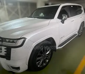 Toyota Land Cruiser 3.5 Petrol 4WD 2022 White