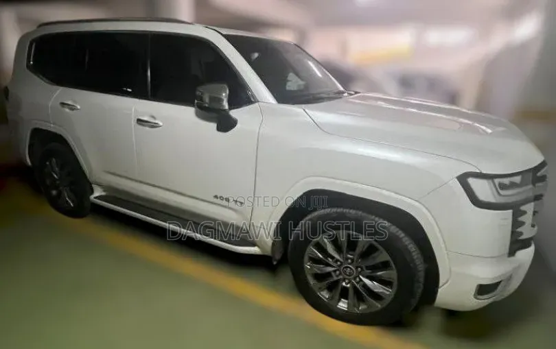 Toyota Land Cruiser 3.5 Petrol 4WD 2022 White