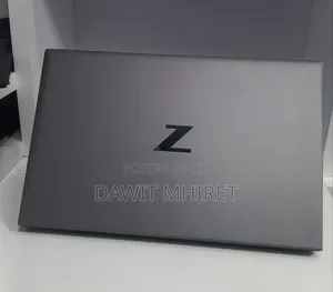 New Laptop HP ZBook Firefly G8 16GB Intel Core i7 SSD 512GB
