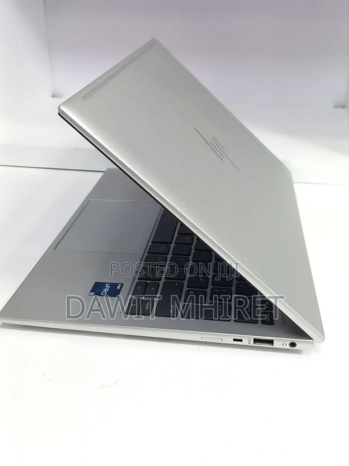 New Laptop HP EliteBook 830 G9 16GB Intel Core i5 SSD 512GB