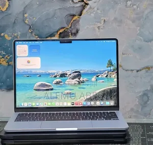 New Laptop Apple MacBook Air 2025 M4 16GB Apple M4 SSD 256GB