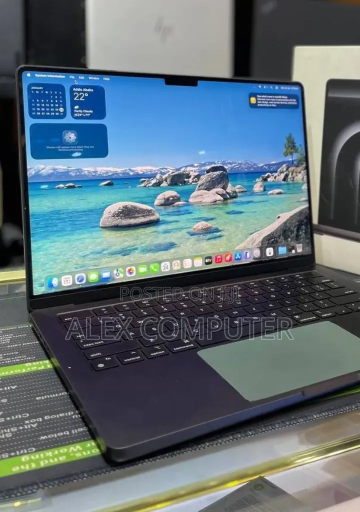 New Laptop Apple MacBook Pro 2024 M4 Max 48GB Apple M4 Max SSD 2T