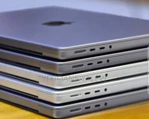 New Laptop Apple MacBook Pro 2021 M1 16GB Apple M1 Pro SSD 512GB