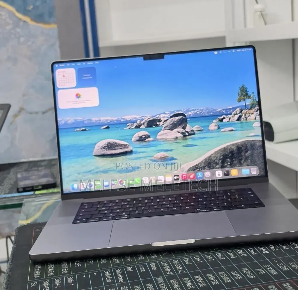 New Laptop Apple MacBook Pro 2021 M1 32GB Apple M1 SSD 512GB