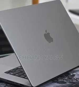 New Laptop Apple MacBook Pro 2023 M2 16GB Apple M2 SSD 512GB