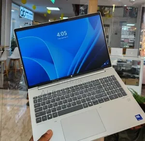 New Laptop HP ProBook 460 G11 16GB Intel Core Ultra 7 SSD 512GB