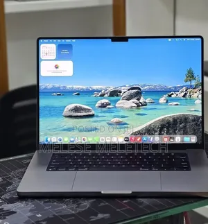 New Laptop Apple MacBook Pro 2023 M2 16GB Apple M2 SSD 512GB