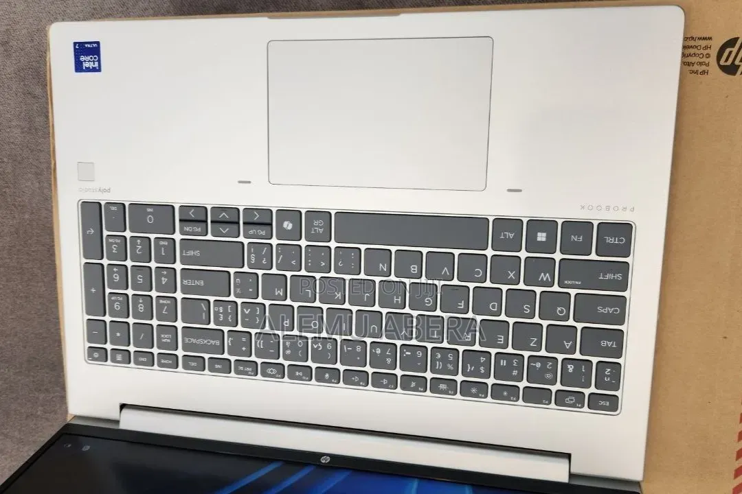 New Laptop HP ProBook 460 G11 16GB Intel Core Ultra 7 SSD 512GB