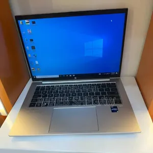 New Laptop HP EliteBook 840 G10 16GB Intel Core i7 SSD 512GB