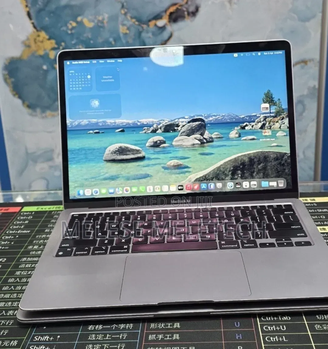 New Laptop Apple MacBook Air 2020 M1 8GB Apple M1 SSD 256GB