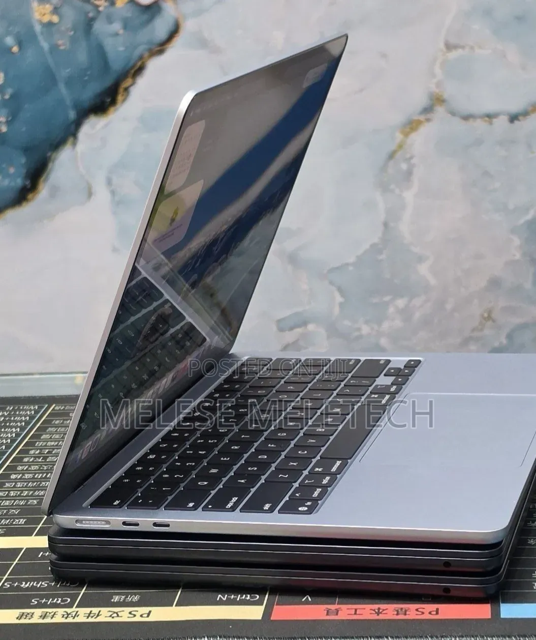 New Laptop Apple MacBook Air 2025 M4 16GB Apple M4 SSD 256GB