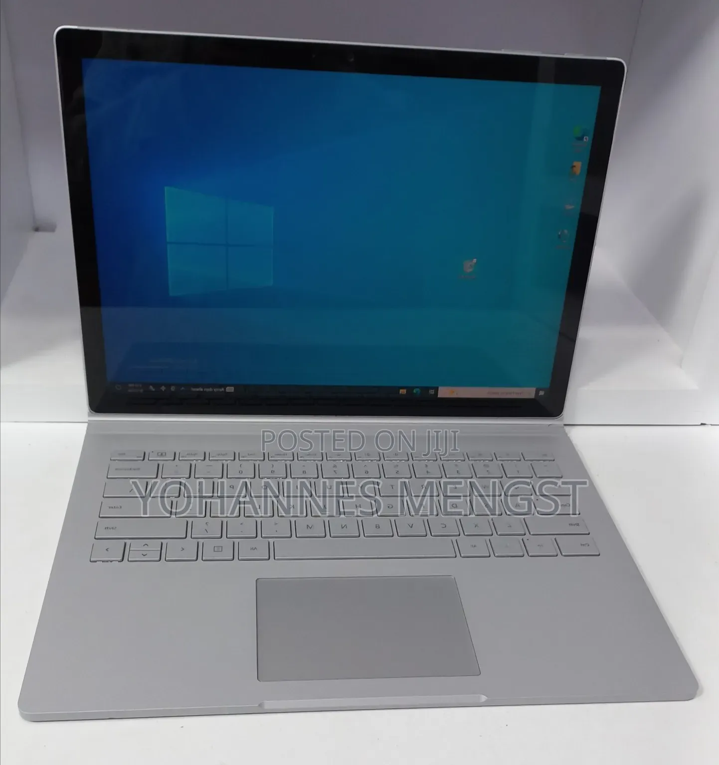 New Laptop Microsoft Surface Book 2 16GB Intel Core i7 SSD 512GB