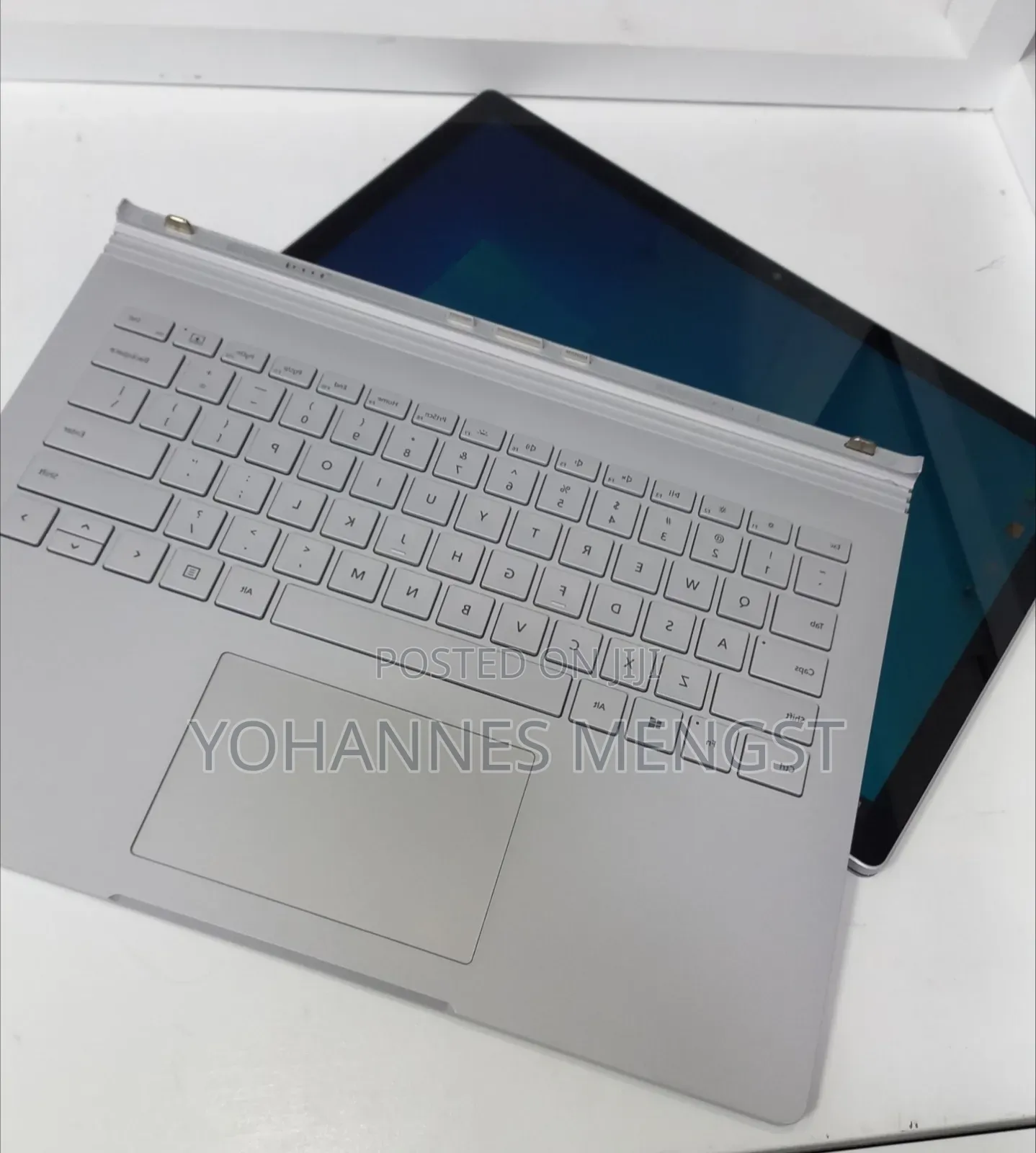 New Laptop Microsoft Surface Book 2 16GB Intel Core i7 SSD 512GB