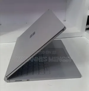 New Laptop Microsoft Surface Book 2 16GB Intel Core i7 SSD 512GB