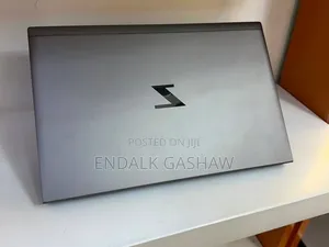 New Laptop HP ZBook Firefly G8 16GB Intel Core i7 SSD 512GB
