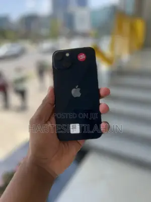 Apple iPhone 13 128 GB
