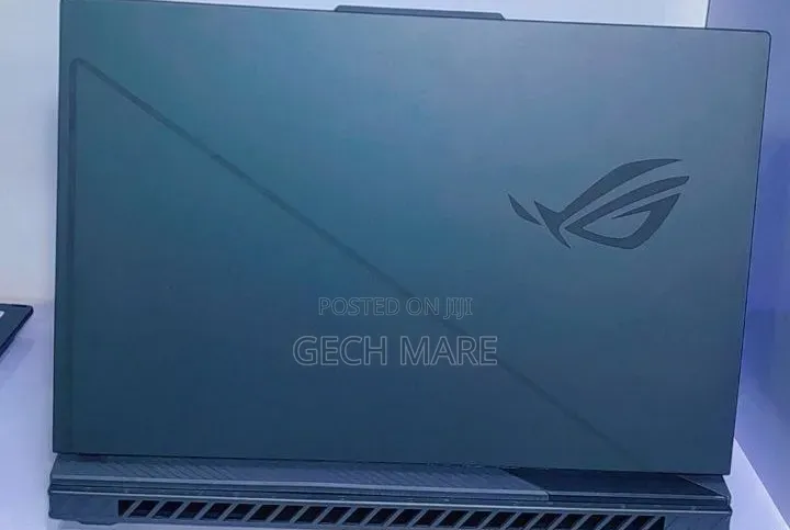 New Laptop Asus ROG Strix G15 16GB Intel Core i7 SSD 1T