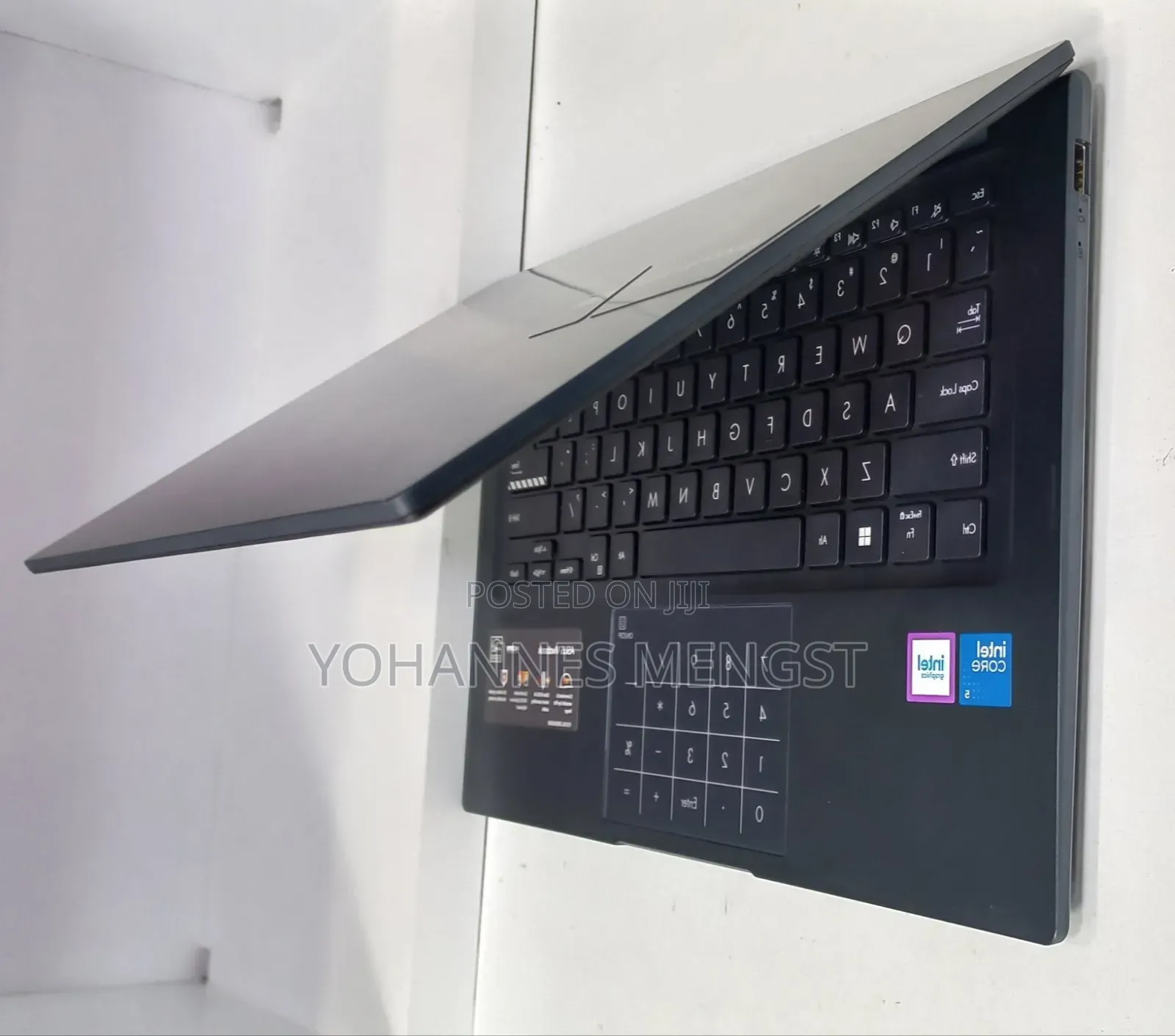 New Laptop Asus Vivobook 14 16GB Intel Core i5 SSD 512GB