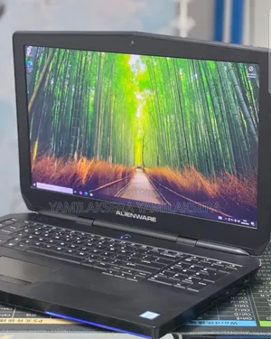 New Laptop Alienware 17 R3 16GB Intel Core i7 SSD 256GB