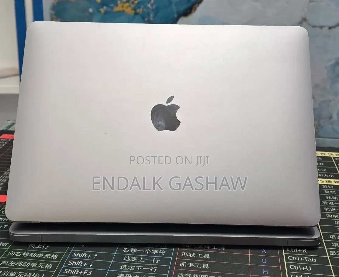 New Laptop Apple MacBook Air 2020 M1 8GB Apple M1 SSD 256GB