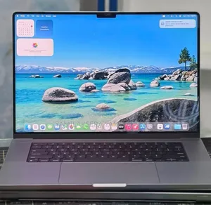 New Laptop Apple MacBook Pro 2021 M1 Max 32GB Apple M1 SSD 1T