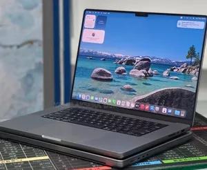 New Laptop Apple MacBook Pro 2021 M1 Max 32GB Apple M1 SSD 1T