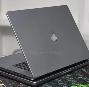 New Laptop Apple MacBook Pro 2021 M1 Max 32GB Apple M1 SSD 1T