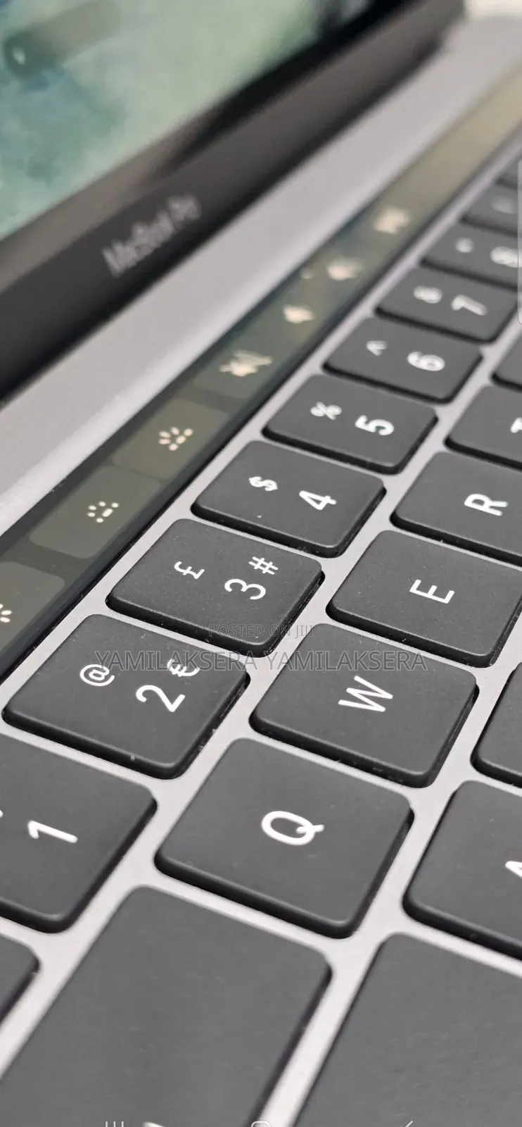 New Laptop Apple MacBook Pro 2021 M1 8GB Apple M1 SSD 512GB