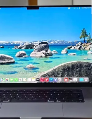New Laptop Apple MacBook Pro 2022 M2 16GB Apple M2 SSD 16 GB