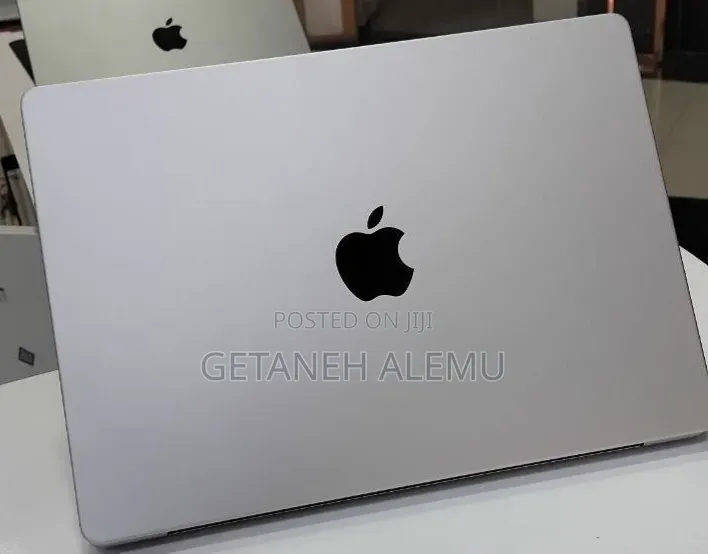 New Laptop Apple MacBook Pro 2024 M4 Pro 16GB Apple M4 Pro SSD 512GB
