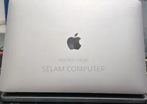 New Laptop Apple MacBook Pro 2021 M1 8GB Apple M1 SSD 256GB