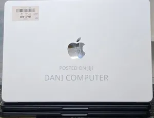 New Laptop Apple MacBook Air 2025 M4 16GB Apple M4 SSHD (Hybrid) 256GB