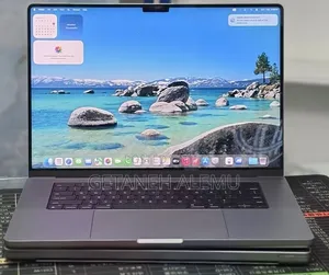 New Laptop Apple MacBook Pro 2021 M1 32GB Apple M1 Pro SSD 1T