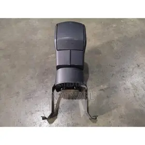 Toyota Vitz SCP90 Armset/ Armset Rest/ Consuel Box