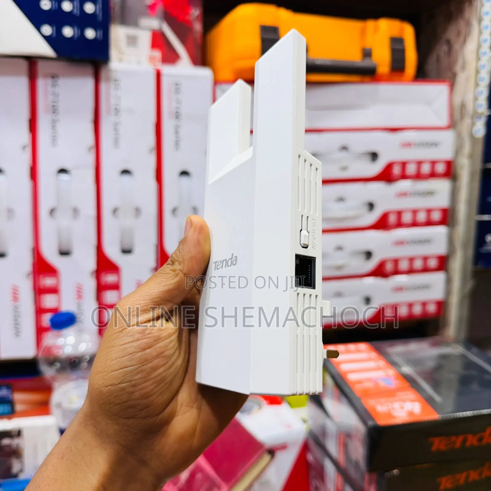 Tenda N300 WiFi Range Extender