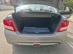 Suzuki Dzire 2022 Silver