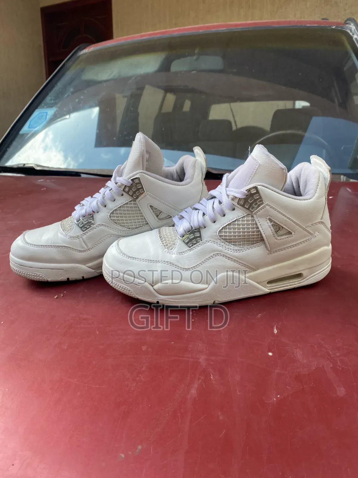 Jordan 4 White