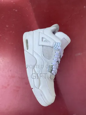 Jordan 4 White