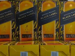 BLACK LABEL 2 by 1