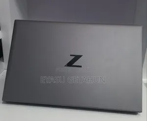 New Laptop HP ZBook Firefly G8 16GB Intel Core i7 SSD 512GB