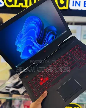 New Laptop HP Omen 15 16GB Intel Core i7 HDD 1T