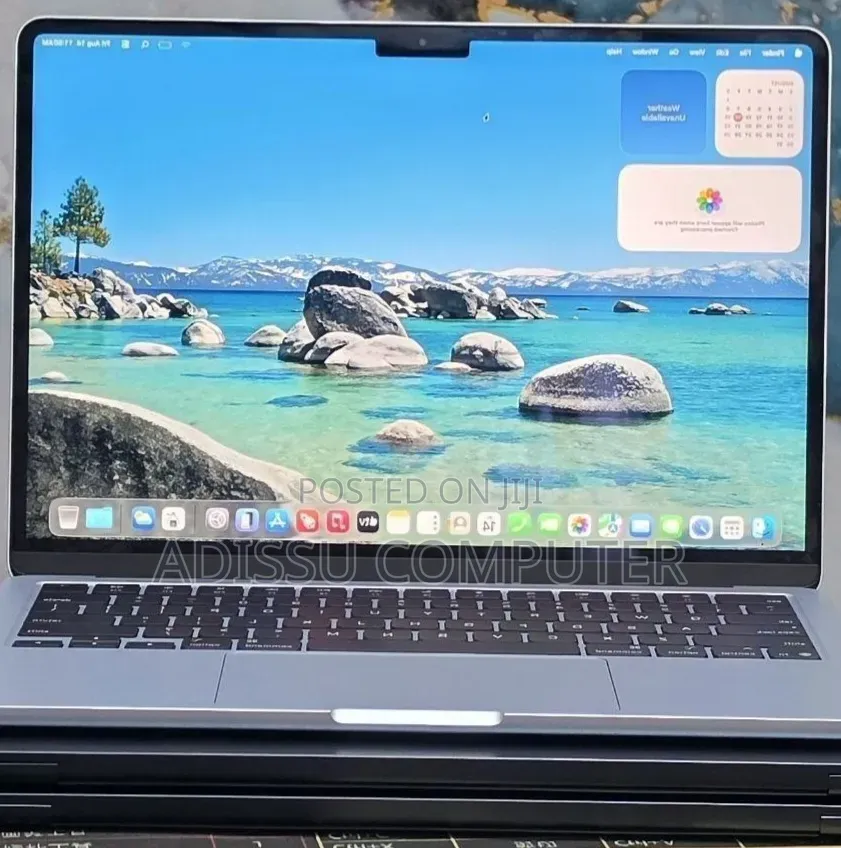 New Laptop Apple MacBook Pro 2025 M5 16GB Apple M1 SSD 256GB