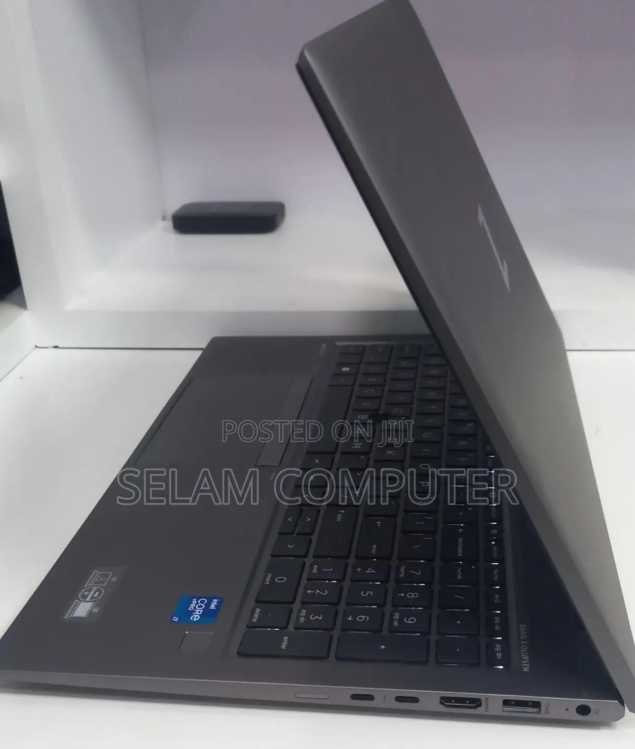 New Laptop HP ZBook 15u G4 16GB Intel Core i7 SSD 512GB