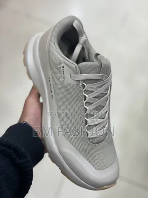Mesh Athletic Light Gray Sneakers