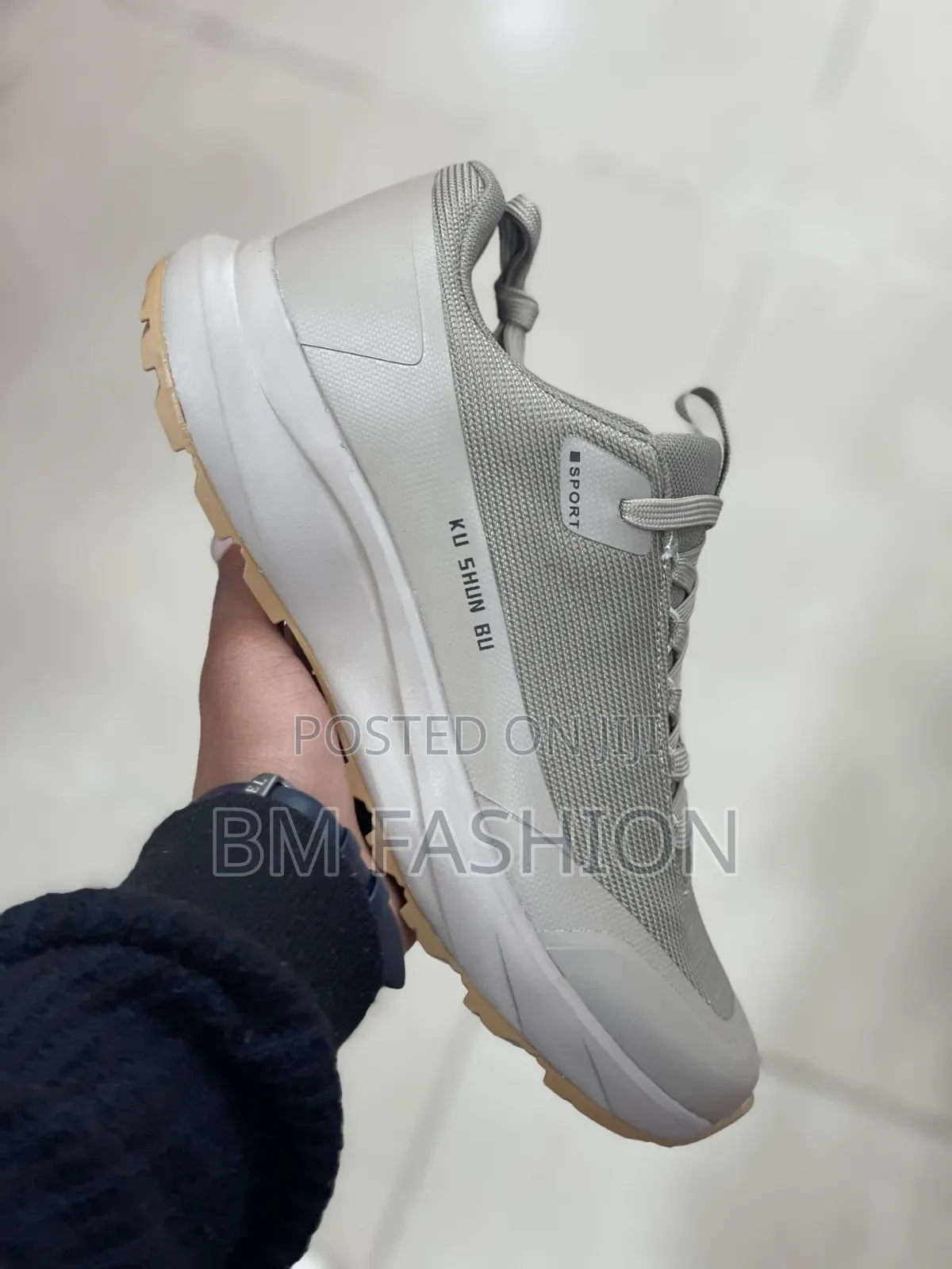 Mesh Athletic Light Gray Sneakers